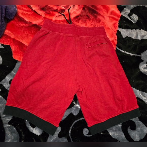 Jordan Jumpman Flight Red & Black Fleece Shorts Mens Large Pockets (Small Hole) - Picture 2 of 7